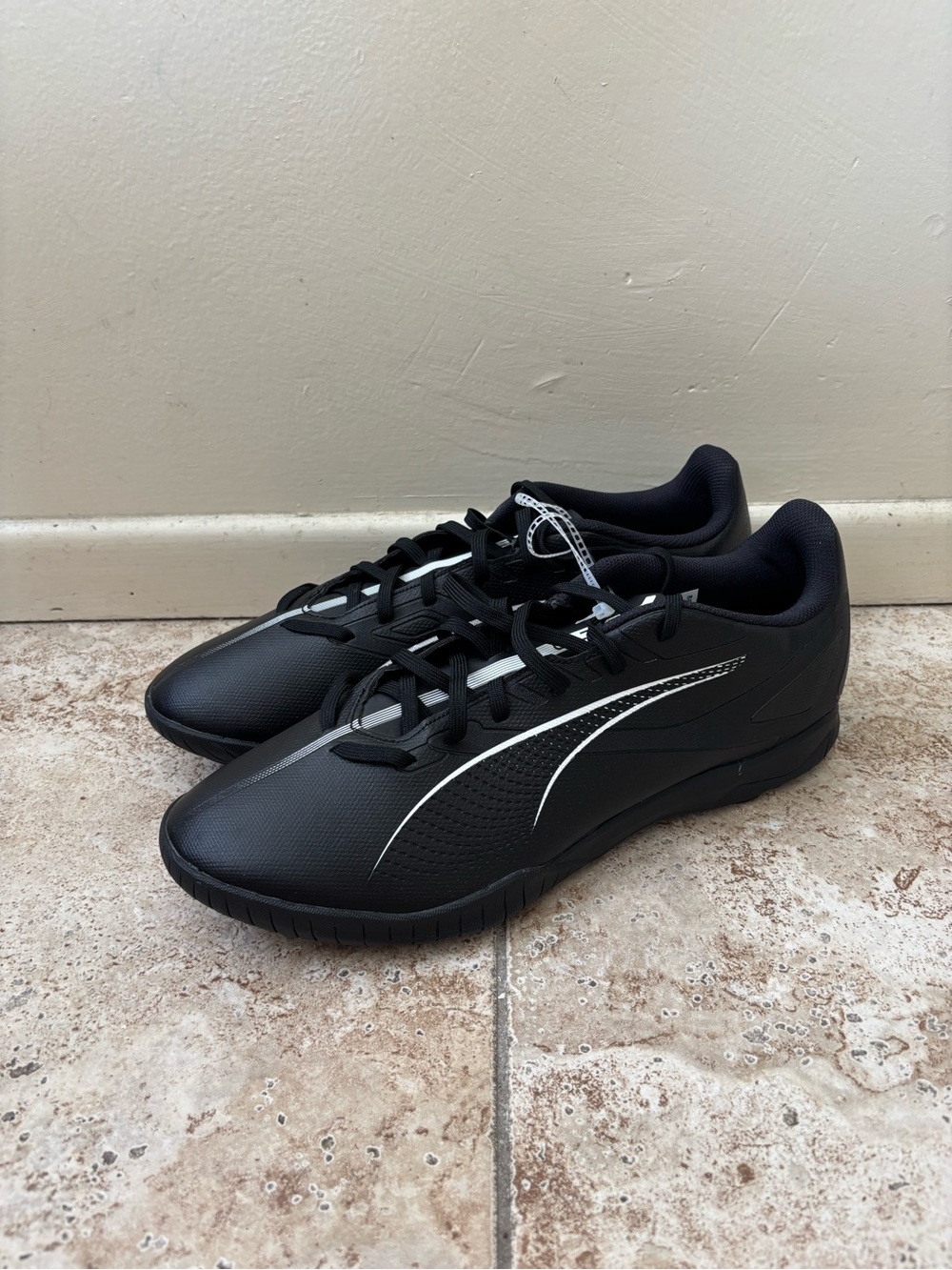Size 13 - PUMA Ultra 5 Play Turf Soccer Cleats Black White New! 107905-02